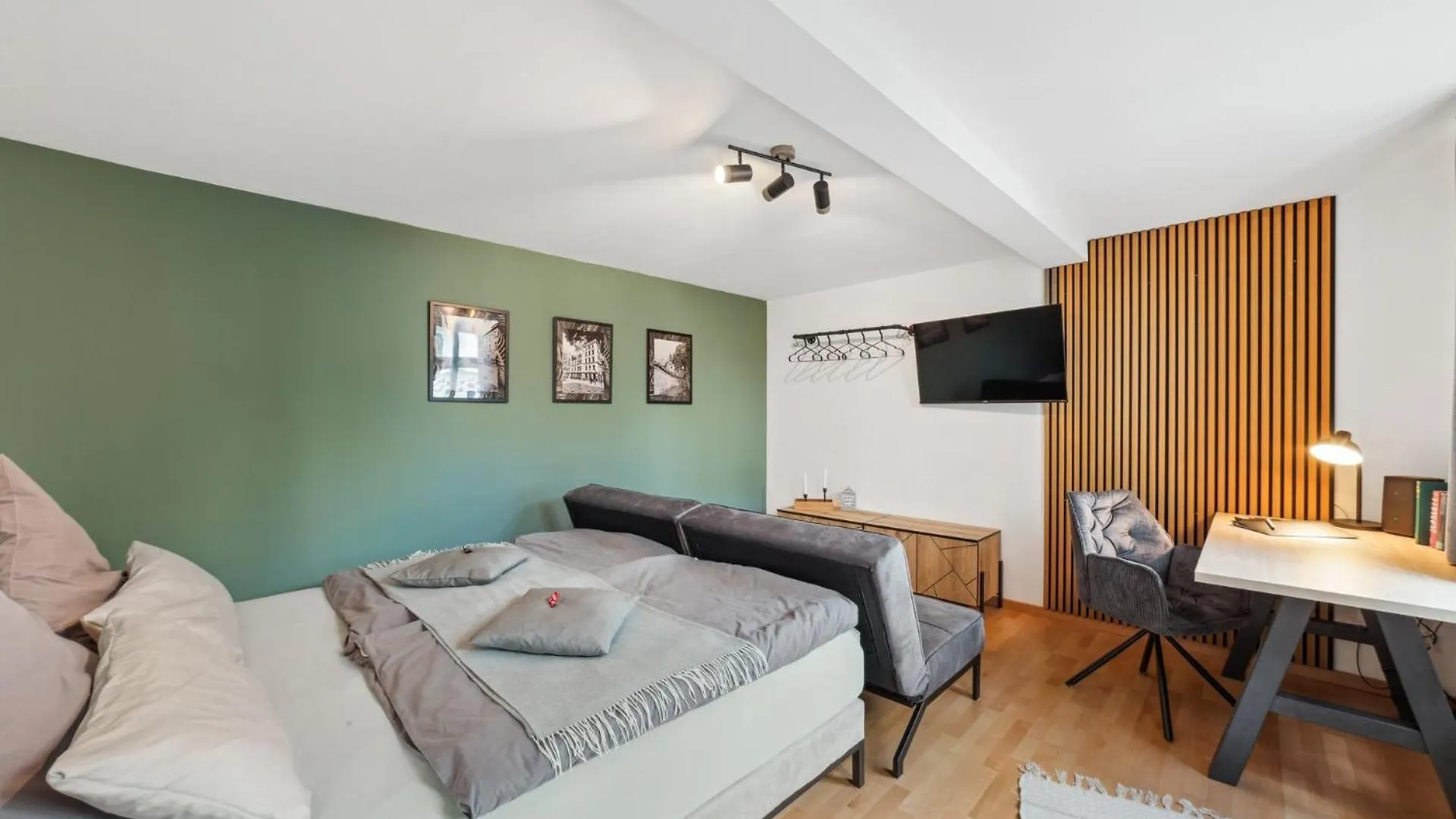 Apartment Am Albertsplatz Im Zentrum 科堡 德国
