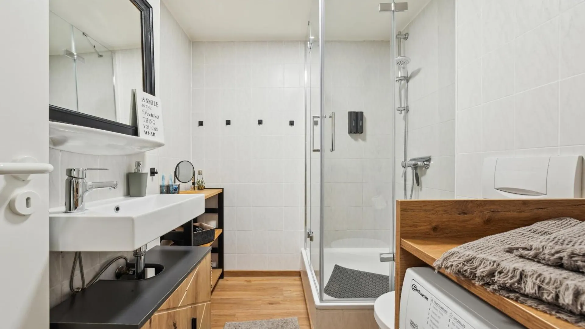 Apartment Am Albertsplatz Im Zentrum 科堡