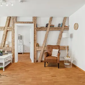 Ueber Den Daechern Coburgs, Parkplatz Apartment
